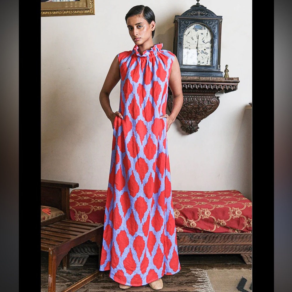 Nimo With Love Size L Linen 
Sundrop Dress in Red - Ikat